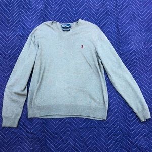 Olive green V-neck Polo by Ralph Lauren Light weight men’s large sweater